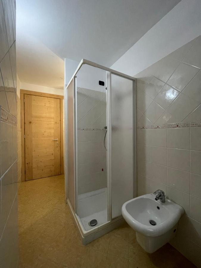 Residence Regina Delle Alpi Санта-Катерина-Вальфурва Екстер'єр фото