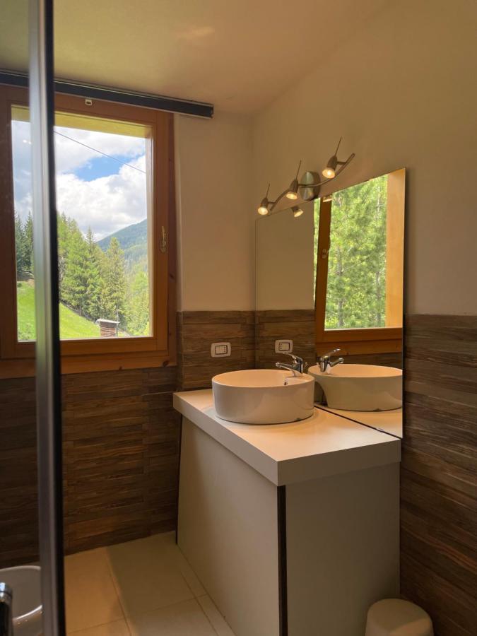 Residence Regina Delle Alpi Санта-Катерина-Вальфурва Екстер'єр фото